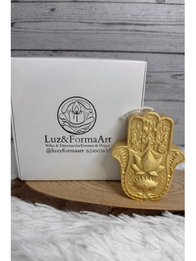 Vela Mano de Fátima Artesanal | Cera de Soja y Protección Zen