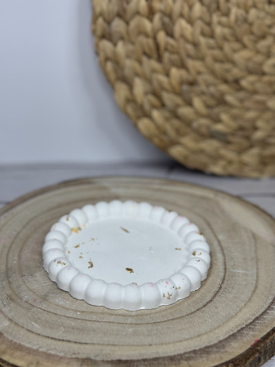 Bandeja Decorativa Redonda Artesanal en Resina al Agua – Vaciabolsillos y Organizador de Joyas