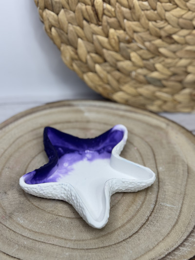 Bandeja Decorativa en Forma de Estrella – Vaciabolsillos Artesanal en Resina al Agua