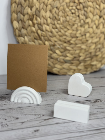 Soporte Decorativo para Fotos y Tarjetas en Resina al Agua – Diseño Minimalista Artesanal